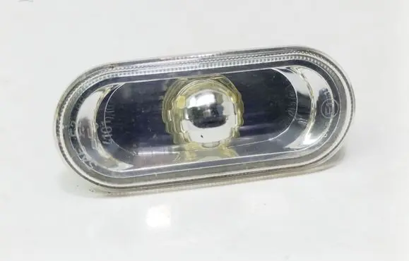 Volkswagen Golf IV Front fender indicator light 1J0949117
