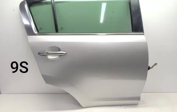 KIA Sportage Rear door