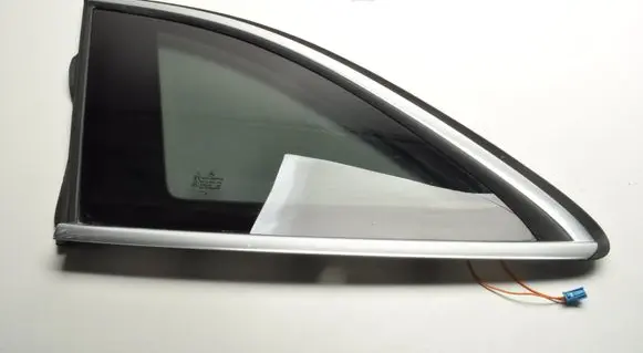 Mercedes-Benz GLC C253 Rear side window A2546704700