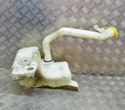 Chrysler Pacifica Windshield washer fluid reservoir/tank 04894274AA 04857906AA