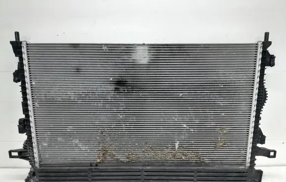 Ford Focus Coolant radiator JX618005BD