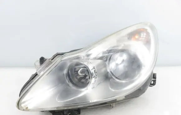 Opel Corsa D Headlight/headlamp 13186381FE