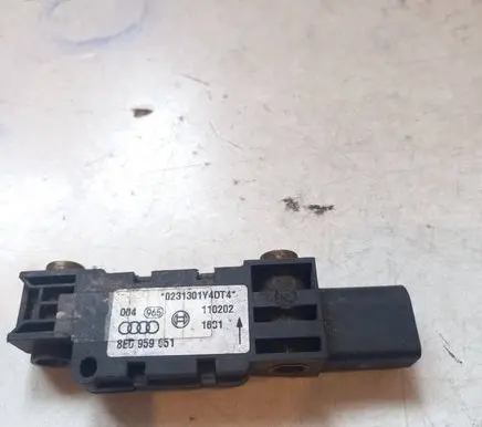 Audi A4 S4 B6 8E 8H Airbag deployment crash/impact sensor 8E0959651 0231301Y4DT4 110202