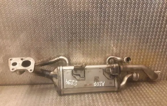 Mercedes-Benz E A207 EGR valve cooler 6421401675 A6421401675