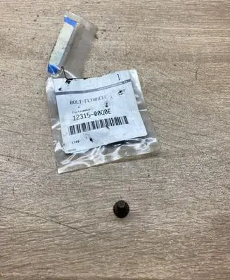 Nissan X-Trail T30 Flywheel bolts 1231500Q0E