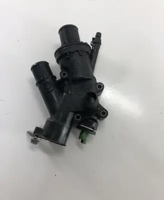 Thermostat/thermostat housing