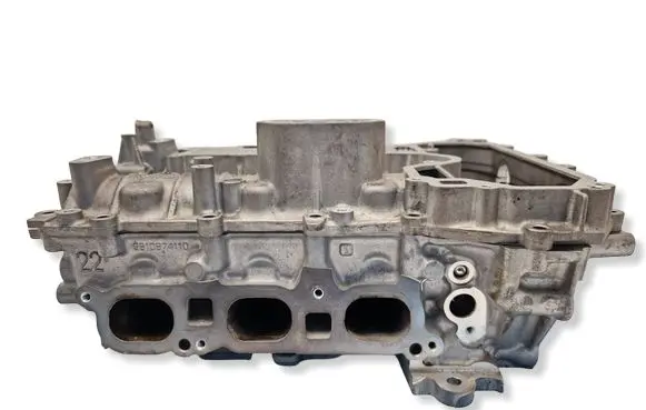 Peugeot 2008 II Engine head 9811346480 20200214 9810874110