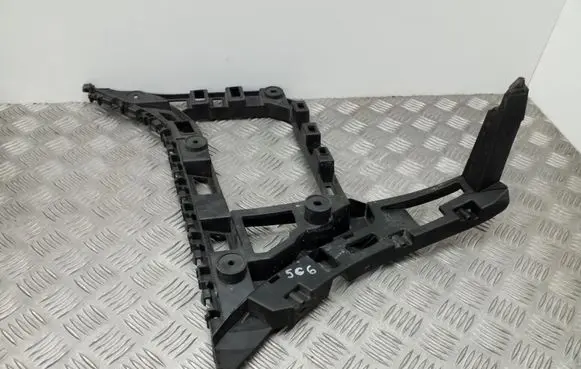 Volkswagen Jetta VI Bumper support mounting bracket corner 5C6807394