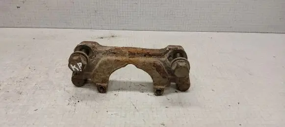 Audi A4 S4 B6 8E 8H Front Brake Caliper Pad/Carrier 