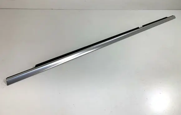 Mercedes-Benz GLE (W166 - C292) Loading door glass trim molding 