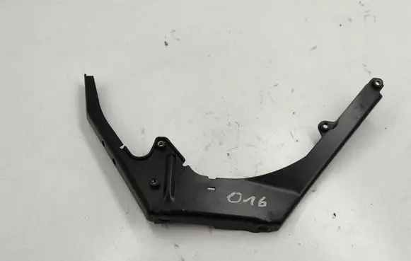 Mercedes-Benz CLK A209 C209 Other engine bay part A6110900327