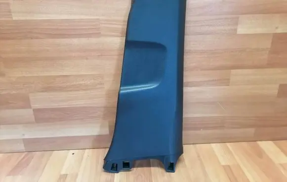 (B) pillar trim (bottom)