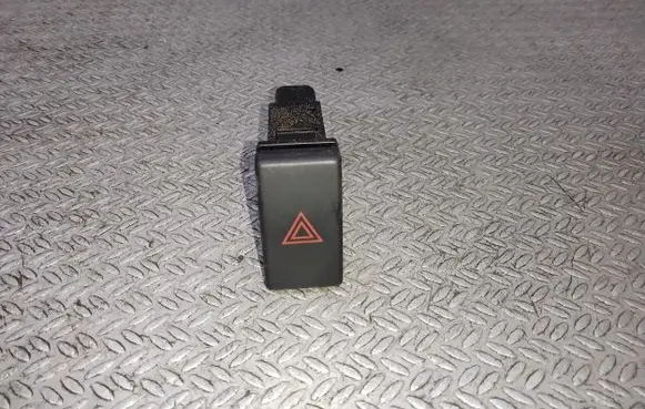 Toyota Avensis T250 Hazard light switch 157963
