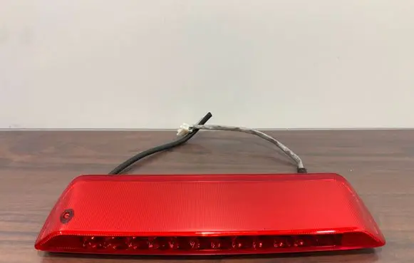 KIA Ceed Third/center stoplight 92700A27