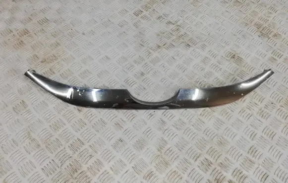 Hyundai ix35 Front bumper upper radiator grill 863522Y000