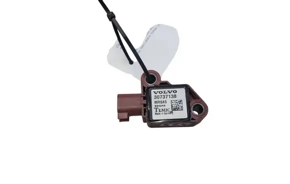Volvo V50 Airbag deployment crash/impact sensor 30737138