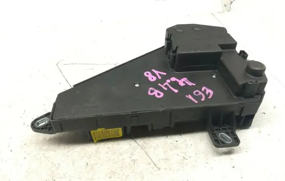 Renault Espace - Grand espace IV Fuse module 690660105