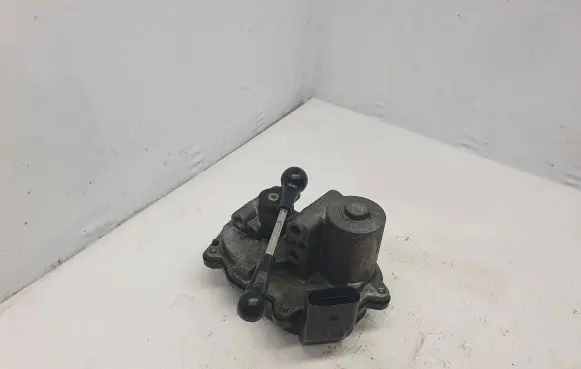 Intake manifold valve actuator/motor