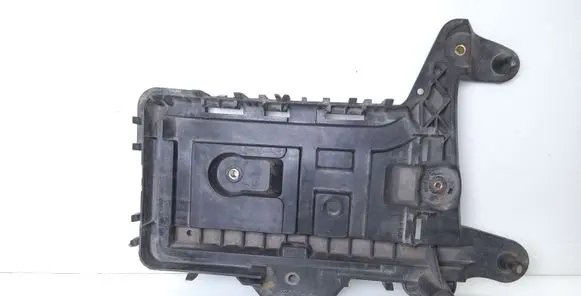 Volkswagen Touran I Battery tray 1K0915333H