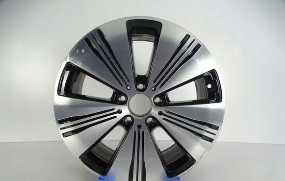 Mercedes-Benz EQA Original wheel cap