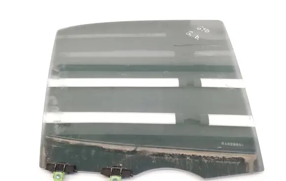 Toyota Yaris Cross Rear door window glass