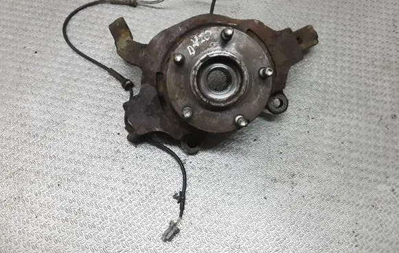 Nissan Murano Z50 Front wheel hub spindle knuckle