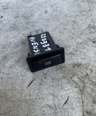 Toyota Avensis T250 Windscreen/window heater switch 153337