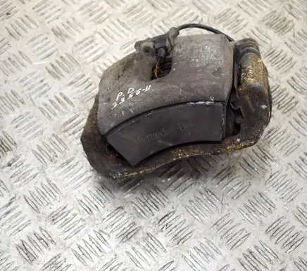 Mercedes-Benz C W204 Front brake caliper