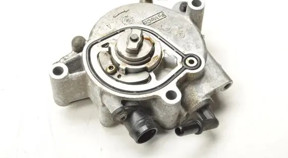 Ford Fiesta Vacuum pump H6BG2A451AB