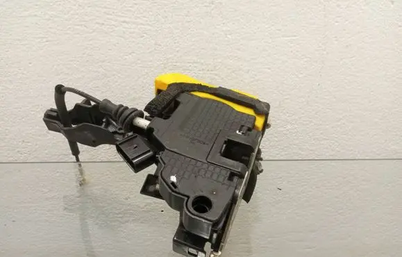 Front door lock