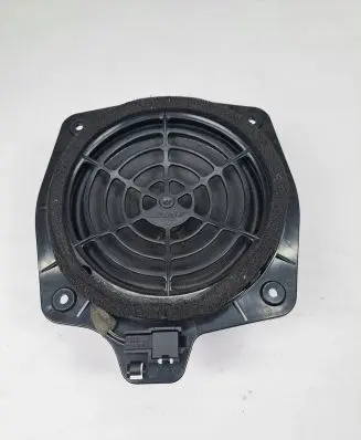 Audi TT TTS Mk2 Subwoofer speaker 8H0035411B