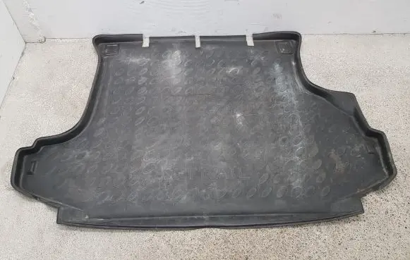 Nissan X-Trail T30 Rubber trunk/boot mat liner 