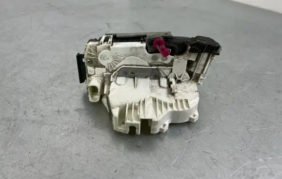 Jeep Grand Cherokee Front door lock P04560133AF