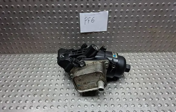 Hyundai i30 Oil filter mounting bracket S26405621 264102A300