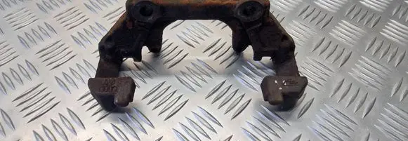 Volkswagen Golf IV Front Brake Caliper Pad/Carrier 