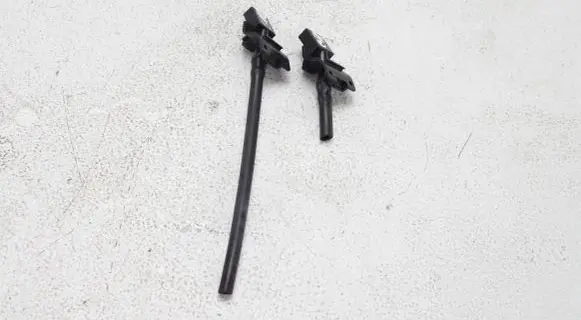 Toyota C-HR I Windshield washer spray nozzle 