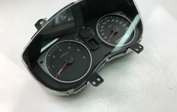 Hyundai i20 (PB PBT) Speedometer (instrument cluster) A2C53398985