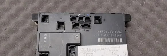 Mercedes-Benz E W211 Door control unit/module 2118201685