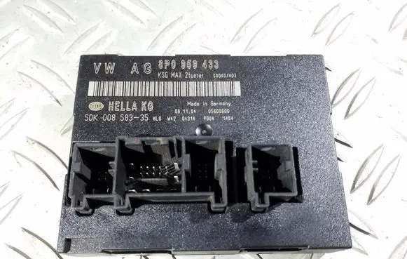 Audi A3 S3 8P Comfort/convenience module 8P0959433 5DK00858335