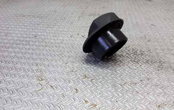 Ford Galaxy Coolant expansion tank/reservoir cap 7M0121321