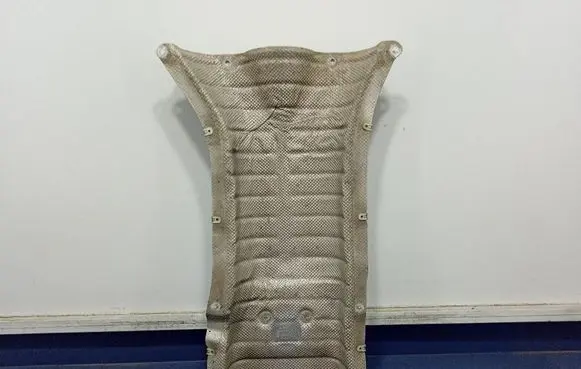 BMW X7 G07 Exhaust heat shield 7424931