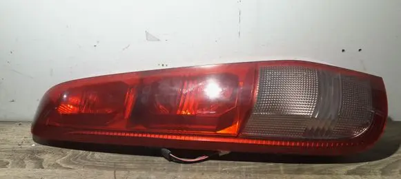 Nissan X-Trail T30 Rear/tail lights