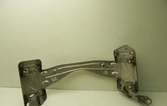 BMW 5 F10 F11 Engine mounting bracket 7843161 VD9048