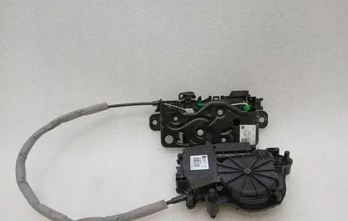 BMW M4 G82 G83 Tailgate boot lock/latch motor 738356111
