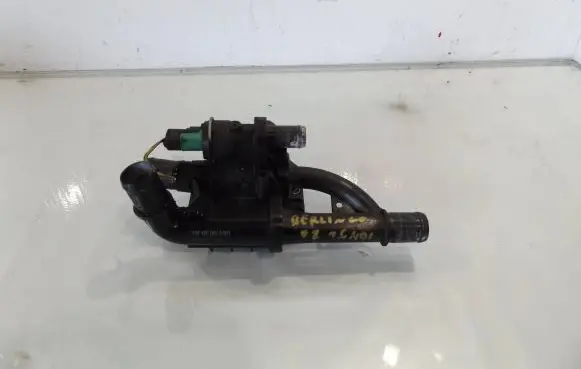 Citroen Berlingo Thermostat housing 