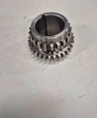 Chrysler Town u0026 Country V Camshaft 05184356ad