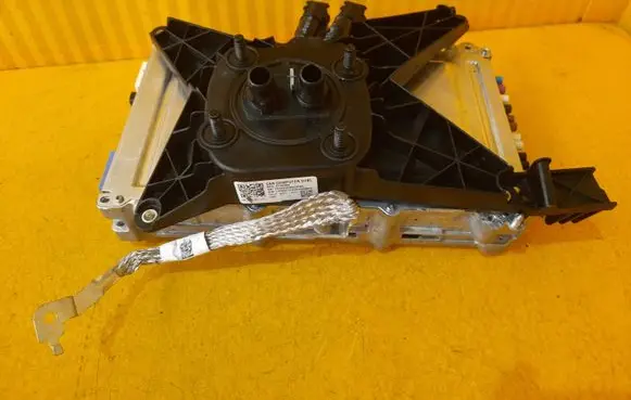 Tesla Model 3 Other control units/modules 168127100B