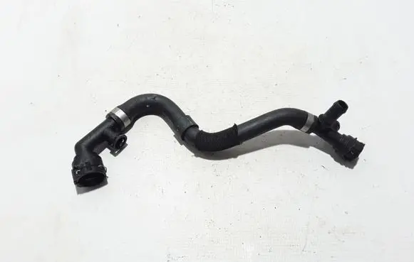 Volvo XC60 Engine coolant pipe/hose 32249488