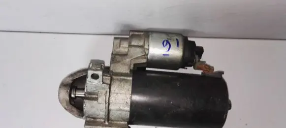 BMW 5 F10 F11 Starter motor 7801203