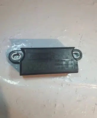 Mercedes-Benz CLS C219 Airbag deployment crash/impact sensor A0038200726